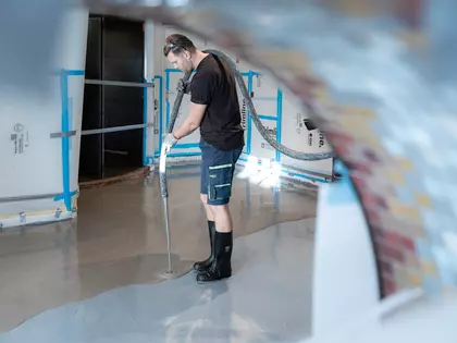 Marella Explorer - floating floor 
